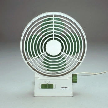 A cover of "Ventilateur blender" cluster. The owner is virtuo. The cluster consists of 2 elements.