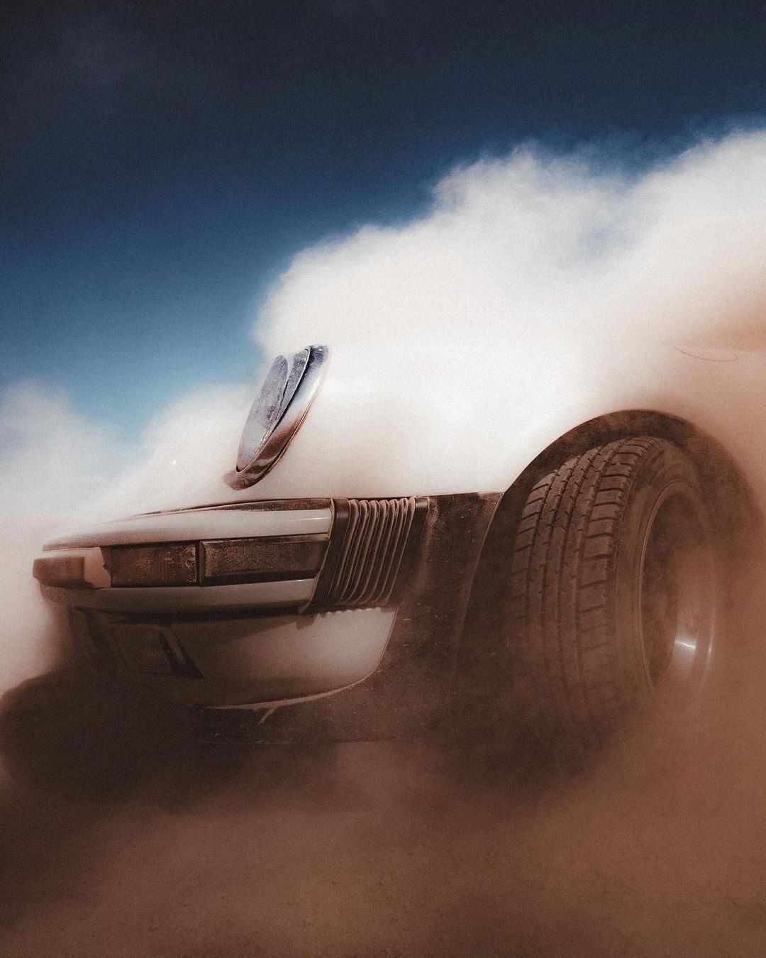 An Instagram carousel post added by aste.ri on Dec 29, 2023. The author is @outlaw_gear.