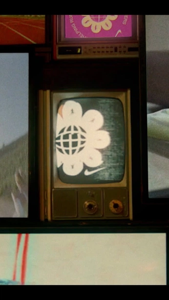 A cover of "production design" cluster. The owner is sydneyjayne. The cluster consists of 4 elements.