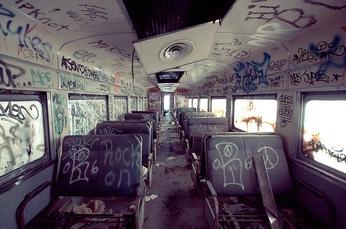 A cover of "graffiti" cluster. The owner is alstachera. The cluster consists of 49 elements.