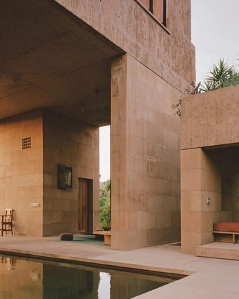 A cover of "environments" cluster. The owner is sofiyagamazova. The cluster consists of 5 elements.