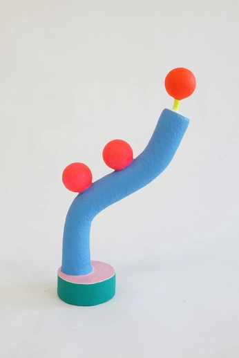 A cover of "Solarium" cluster. The owner is berenicec. The cluster consists of 10 elements.