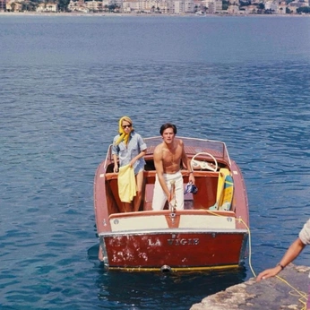 A cover of "Mos" cluster. The owner is torwills. The cluster consists of 16 elements.