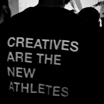 A cover of "aesthetics" cluster. The owner is vanneldas. The cluster consists of 18 elements.