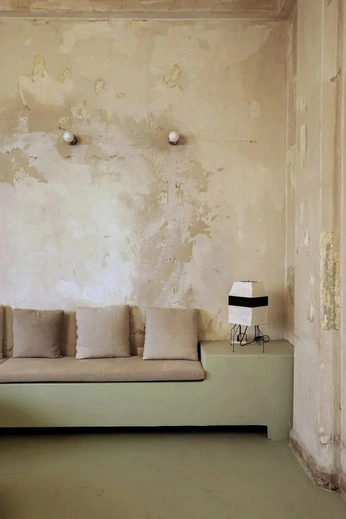 A cover of "LADURÉE" cluster. The owner is mj.marine. The cluster consists of 205 elements.