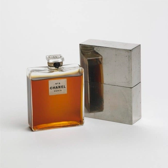 A cover of "FRAGRANCE" cluster. The owner is geok103. The cluster consists of 15 elements.