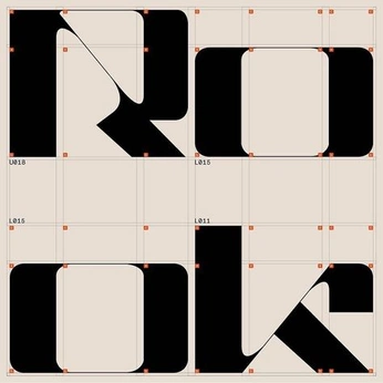 A cover of "Typo" cluster. The owner is hieutran1006. The cluster consists of 26 elements.