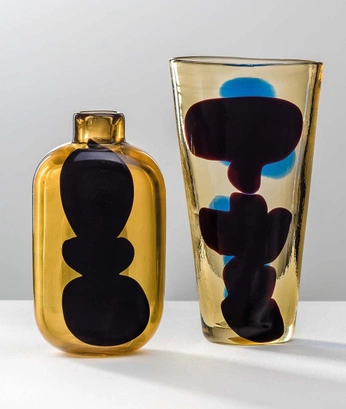 A cover of "Objects" cluster. The owner is dianadounuts. The cluster consists of 3 elements.