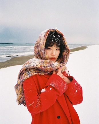 A cover of "Snow Test" cluster. The owner is dmtr.x. The cluster consists of 23 elements.