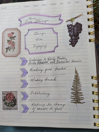 A cover of "Here: Five Things Fall" cluster. The owner is oliviairene. The cluster consists of 17 elements.