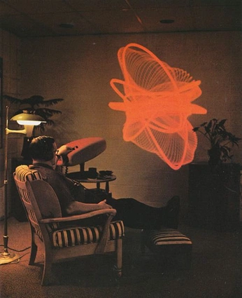 A cover of "Prjct: Flickering Candle" cluster. The owner is ashtarthysscribe. The cluster consists of 5 elements.