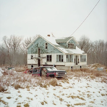 A cover of "Contemporary Photography" cluster. The owner is bombadil. The cluster consists of 132 elements.