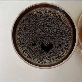 A cover of " loving" cluster. The owner is kathismr. The cluster consists of 28 elements.