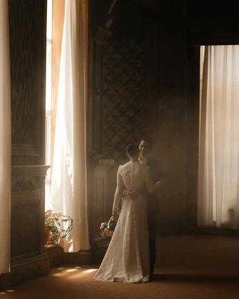 A cover of "wedding photos" cluster. The owner is julienturner. The cluster consists of 14 elements.