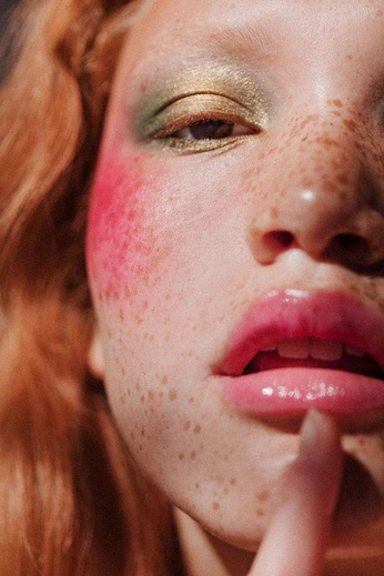 A cover of "FebP4" cluster. The owner is karmikseesaw. The cluster consists of 15 elements.