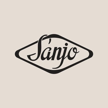 A cover of "Palabras" cluster. The owner is irenesaal. The cluster consists of 1 element.