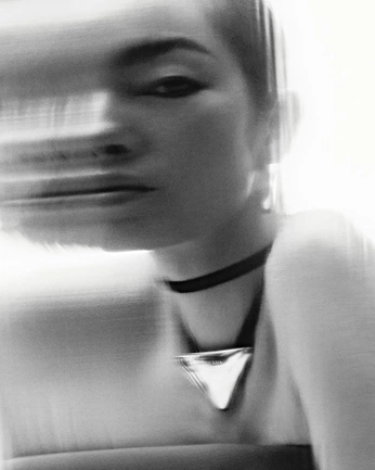 A cover of "Women shapes" cluster. The owner is georgenovac. The cluster consists of 6 elements.