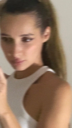 Elina Schastnaya avatar