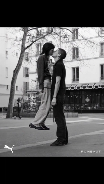 A cover of "walk/run" cluster. The owner is notan0ther. The cluster consists of 32 elements.