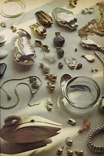 A cover of "Rudy Donovan" cluster. The owner is nimblecreative. The cluster consists of 10 elements.