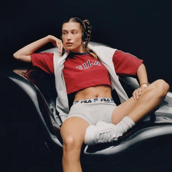 A cover of "promo photography" cluster. The owner is vega07. The cluster consists of 96 elements.