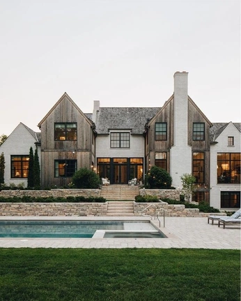 A cover of "Farmhouse" cluster. The owner is oceanvs. The cluster consists of 5 elements.