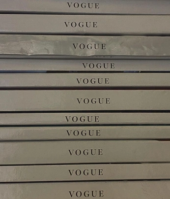 A cover of "Baticueva" cluster. The owner is mafergom. The cluster consists of 10 elements.