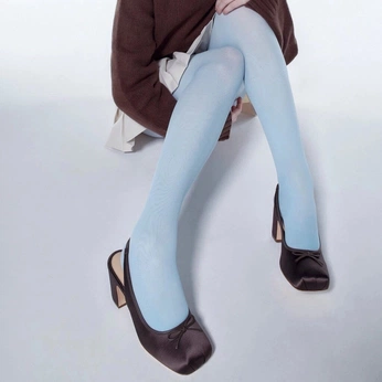 A cover of "Fashion" cluster. The owner is shipelev. The cluster consists of 20 elements.