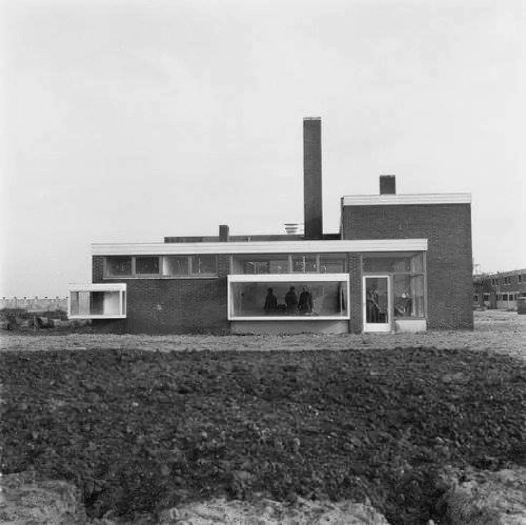 Office/house in Nagele, designed by Jaap Bakema in 1957.