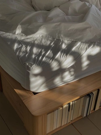 A cover of "Furniture" cluster. The owner is p.lina. The cluster consists of 9 elements.