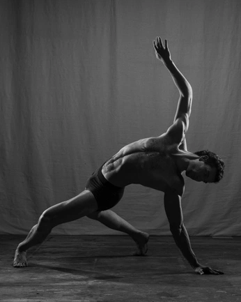 A cover of "bryson" cluster. The owner is leruby. The cluster consists of 21 elements.