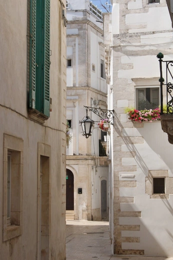 A cover of "Roman" cluster. The owner is nickmonaco. The cluster consists of 10 elements.