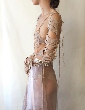 A cover of "Music v1" cluster. The owner is 19tothemoon. The cluster consists of 9 elements.