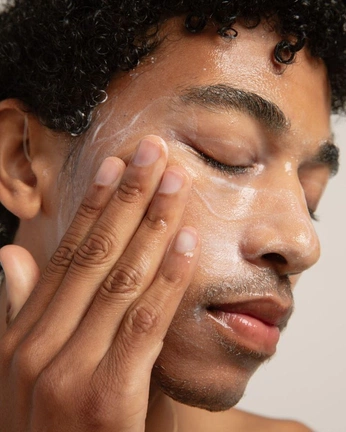 A cover of "Beauty" cluster. The owner is torres. The cluster consists of 25 elements.