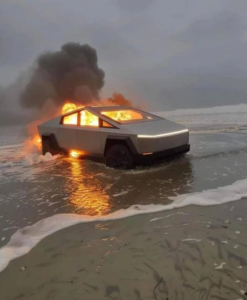 A cover of "Radical" cluster. The owner is beepboopbop. The cluster consists of 1 element.