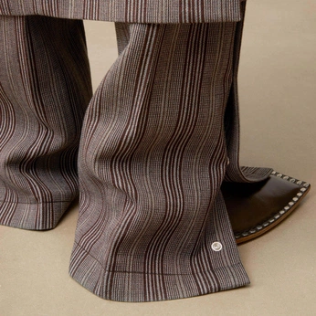 A cover of "SP27" cluster. The owner is wmalin1. The cluster consists of 37 elements.