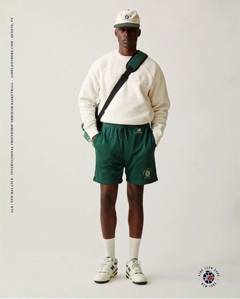 A cover of "imaginary clothing brand" cluster. The owner is romanina. The cluster consists of 6 elements.