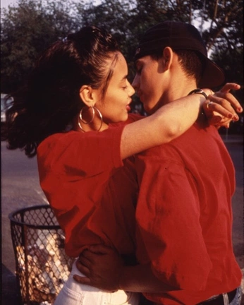 A cover of "she + he: love" cluster. The owner is illusio. The cluster consists of 22 elements.