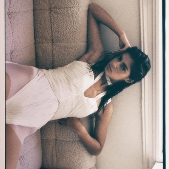 A cover of "kenzie x jules" cluster. The owner is juliangigola. The cluster consists of 14 elements.