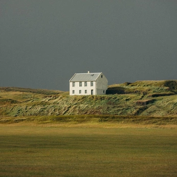 A cover of "story ideas" cluster. The owner is veraionn. The cluster description is "Kalopsia + more ". The cluster consists of 34 elements.