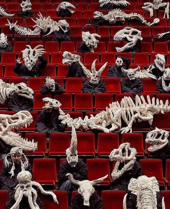 A cover of "Theme for show" cluster. The owner is riijuuu. The cluster consists of 4 elements.