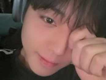 A cover of "jh" cluster. The owner is czarxg. The cluster consists of 1 element.