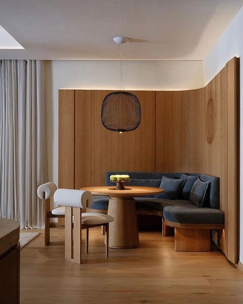 A cover of "Kitchen spaces" cluster. The owner is jdziad. The cluster consists of 14 elements.