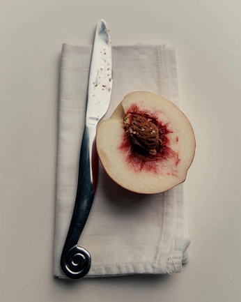 A cover of "TASTE" cluster. The owner is laurynwylde. The cluster consists of 3 elements.