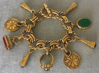 A cover of "Jewels" cluster. The owner is laboh3me. The cluster consists of 75 elements.