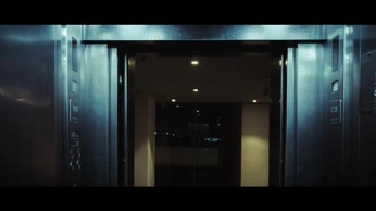 A cover of "Cirovski" cluster. The owner is commxn. The cluster consists of 21 elements.