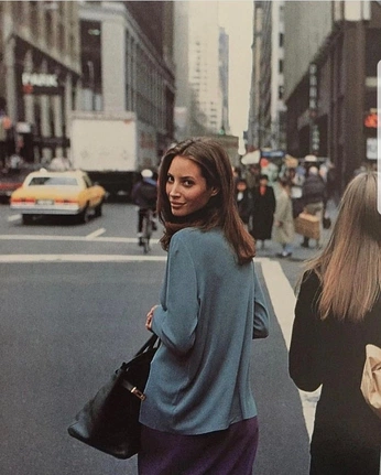 A cover of "90's Fashion" cluster. The owner is brierybank. The cluster consists of 2 elements.