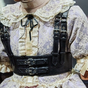 A cover of "Fashion ✻ Editorial" cluster. The owner is emmacrimaldi. The cluster consists of 114 elements.