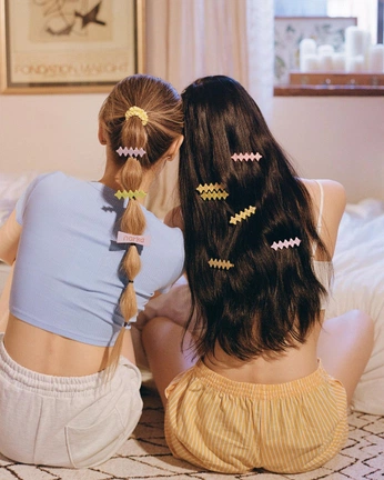 A cover of "inspiration" cluster. The owner is whobelle. The cluster consists of 2 elements.