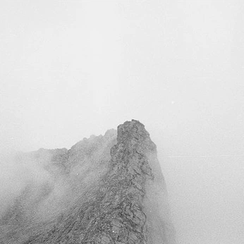 A cover of "ATMOSFERICA" cluster. The owner is marshallo. The cluster consists of 16 elements.